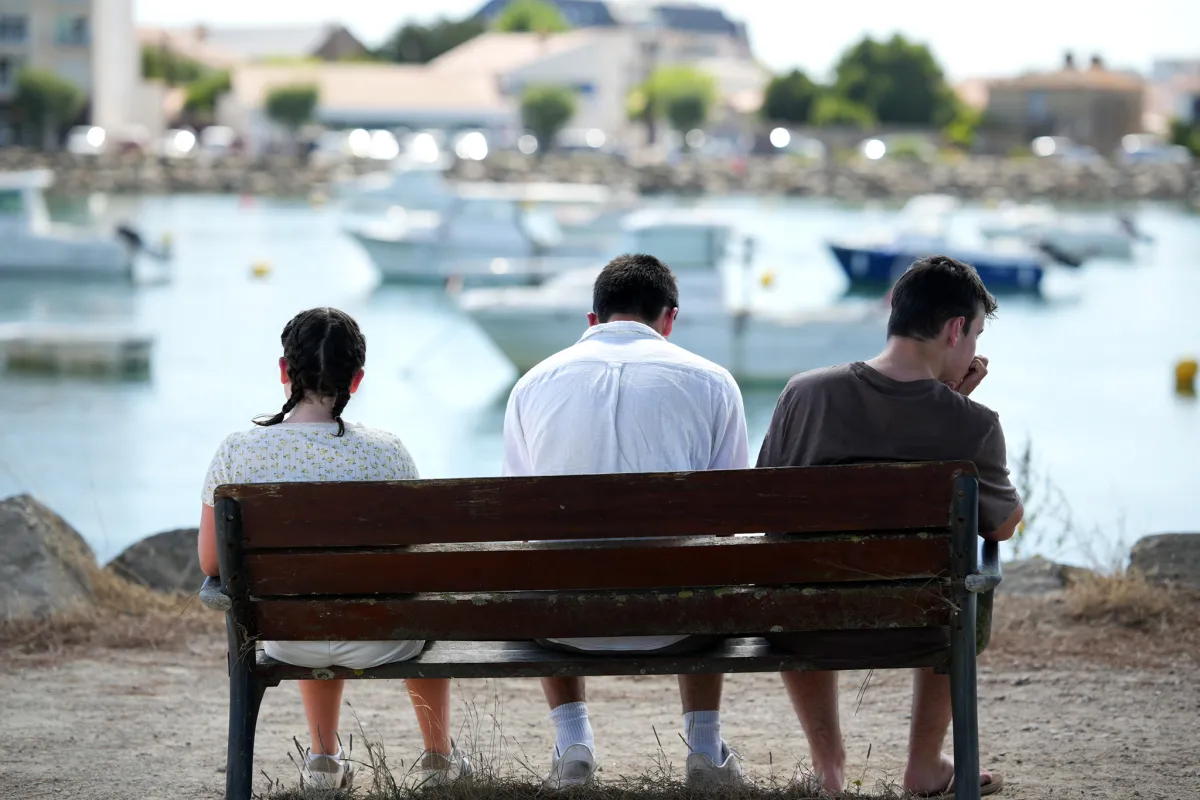 1/2000 • f/2.8 • ISO 100 • 85 mm