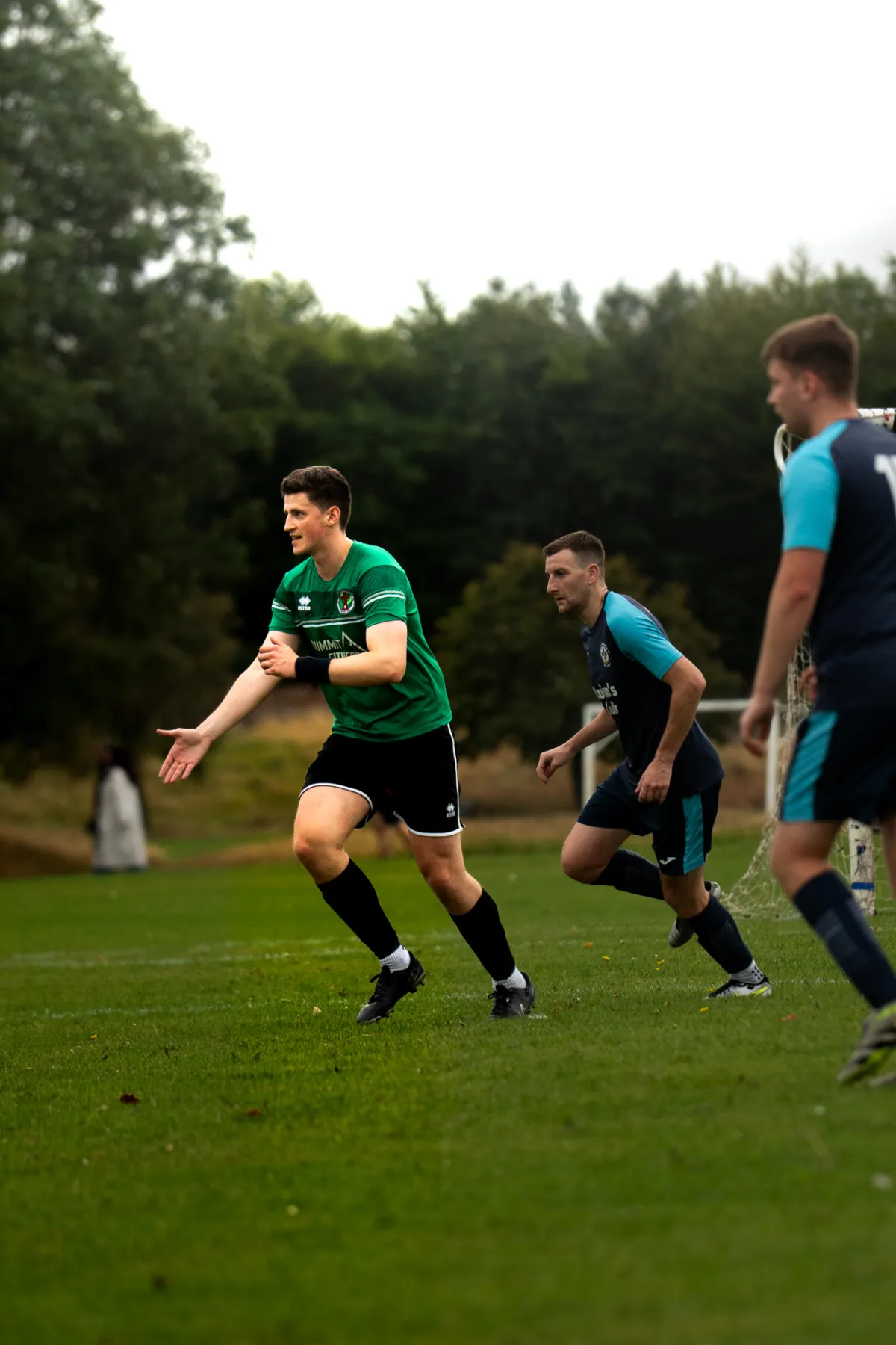 1/2000 • f/4 • ISO 800 • 200 mm